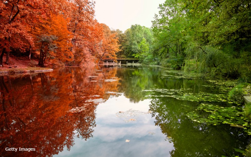Parts of country are briefly reverting back to summer weather, expect to break apart later