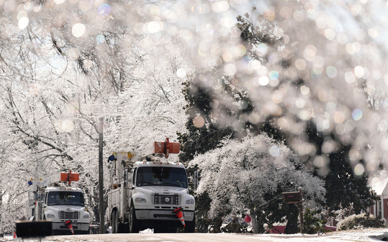 Situation in US South grows more dire after days of ice, frigid temperatures and widespread outages