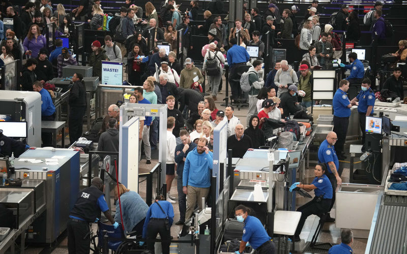 U.S. DOT urges travelers to put respect back into the friendly skies