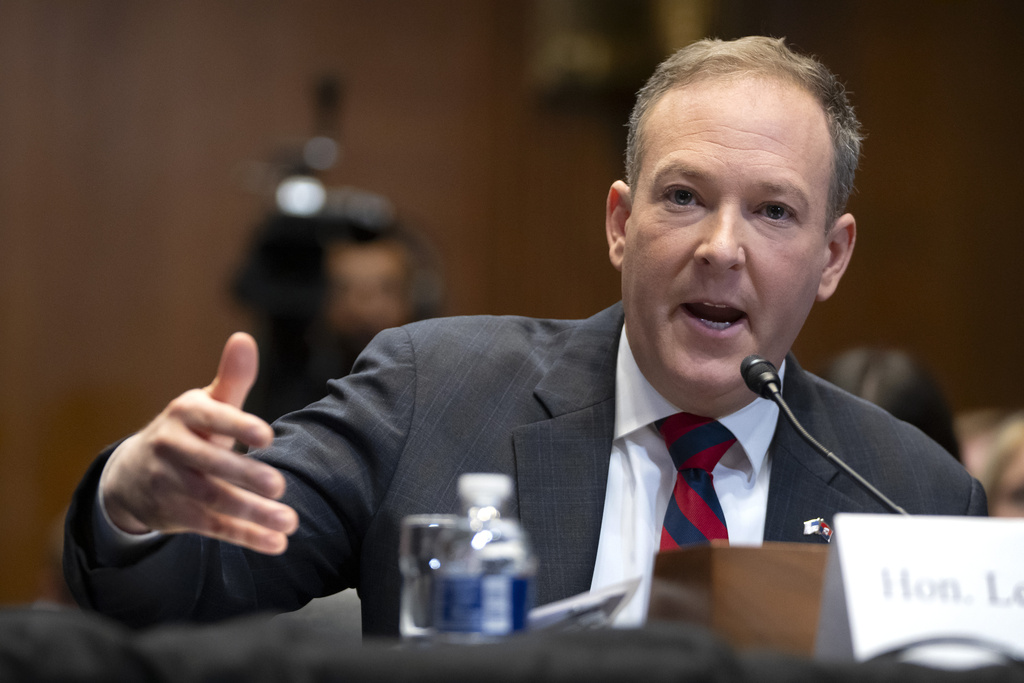 Trump EPA is to eliminate rule that limits planet-warming greenhouse gas emissions from power plants