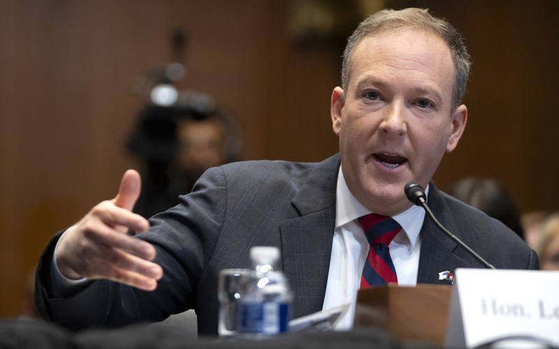 Trump EPA is to eliminate rule that limits planet-warming greenhouse gas emissions from power plants