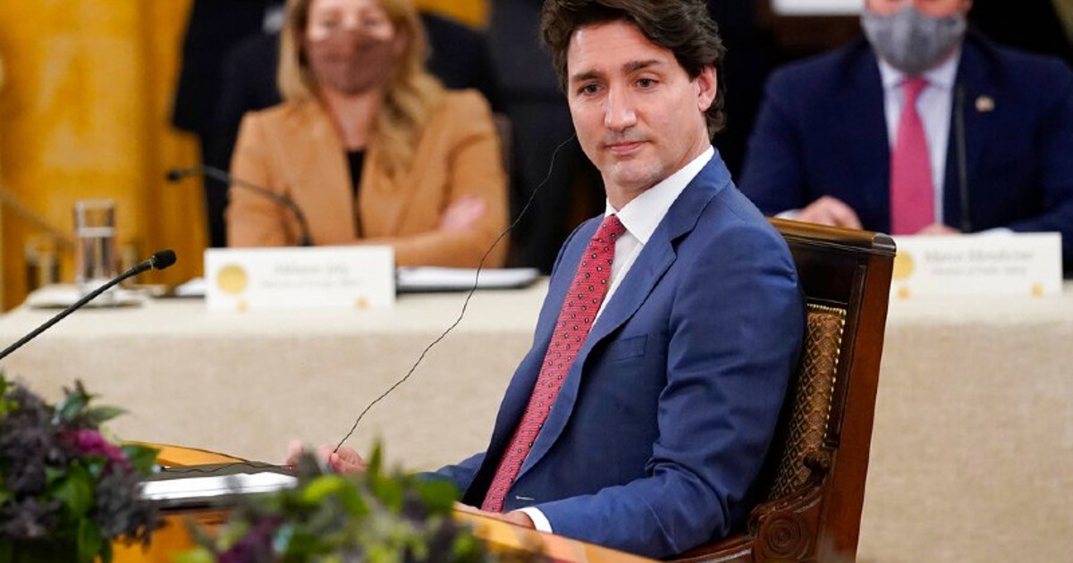 AFN Canada's finance minister resigns as unpopular Trudeau faces