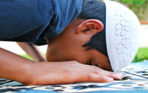 UK releases rape gang report exposing harm of Muslim immigrants