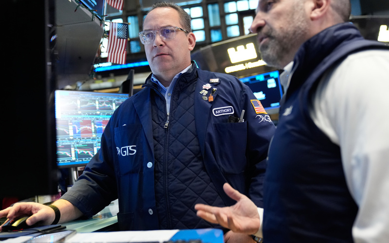 Oil steadies and global shares are mixed as Iran war fuels energy supply concerns