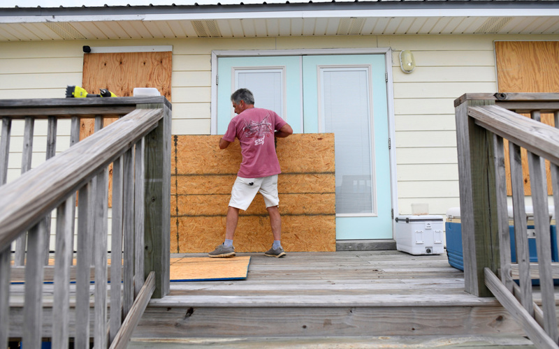 Hurricane Isaias strengthens to a Category 3 major hurricane