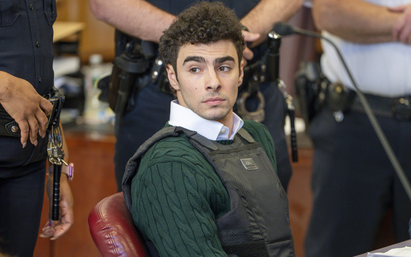Luigi Mangione will assert psychiatric defense in assassination of UnitedHealthcare CEO
