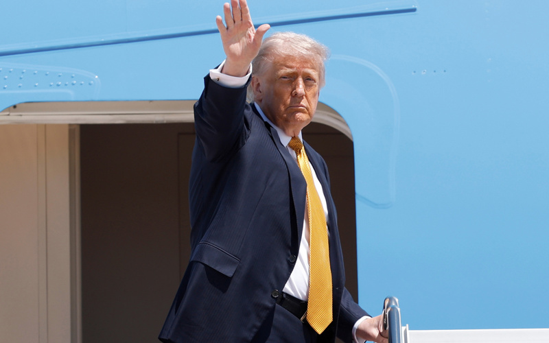 Trump arrives in Beijing for talks with China's Xi on Iran war, trade and US arms sales to Taiwan