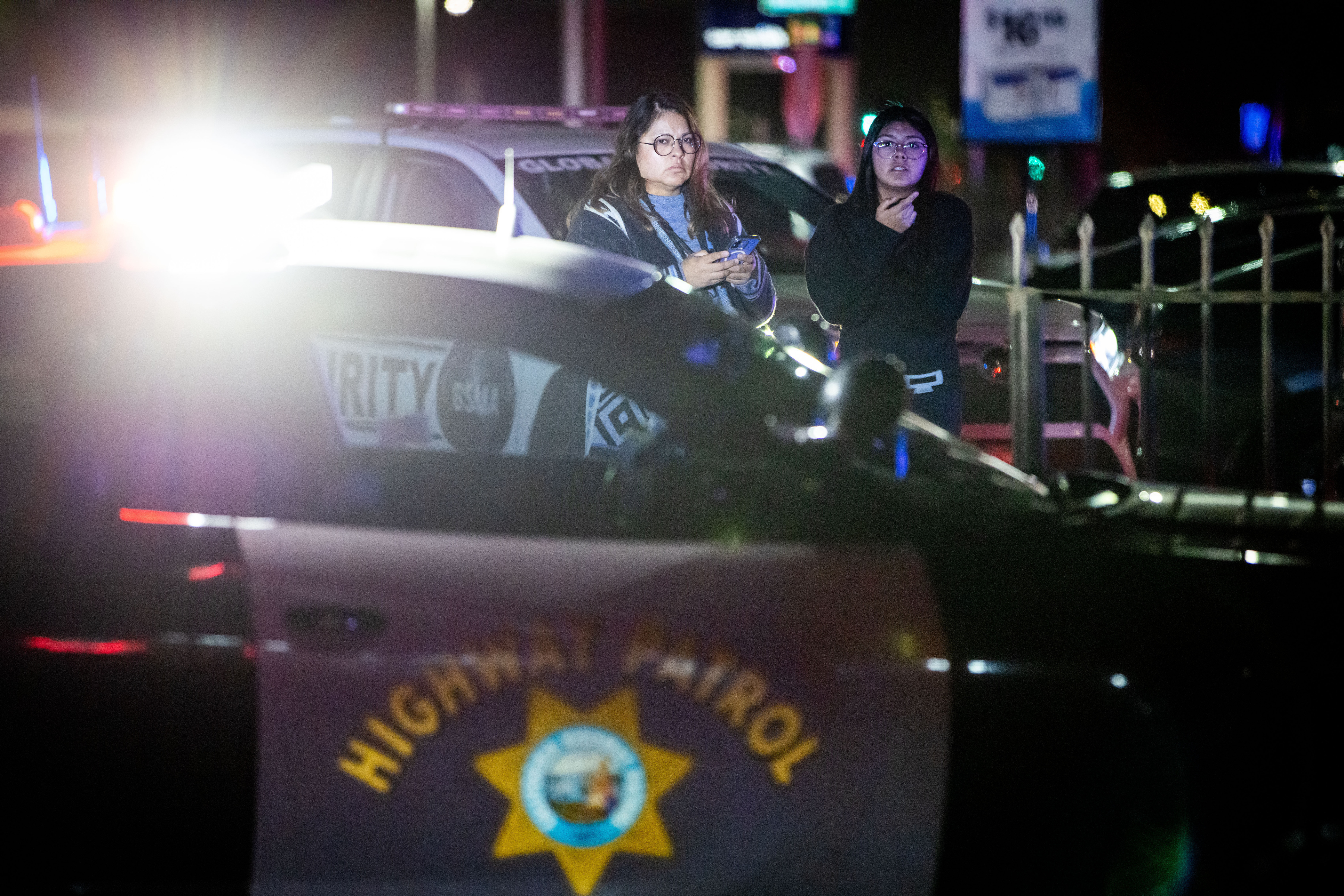 4 dead and 10 wounded in shooting at banquet hall in Stockton, California