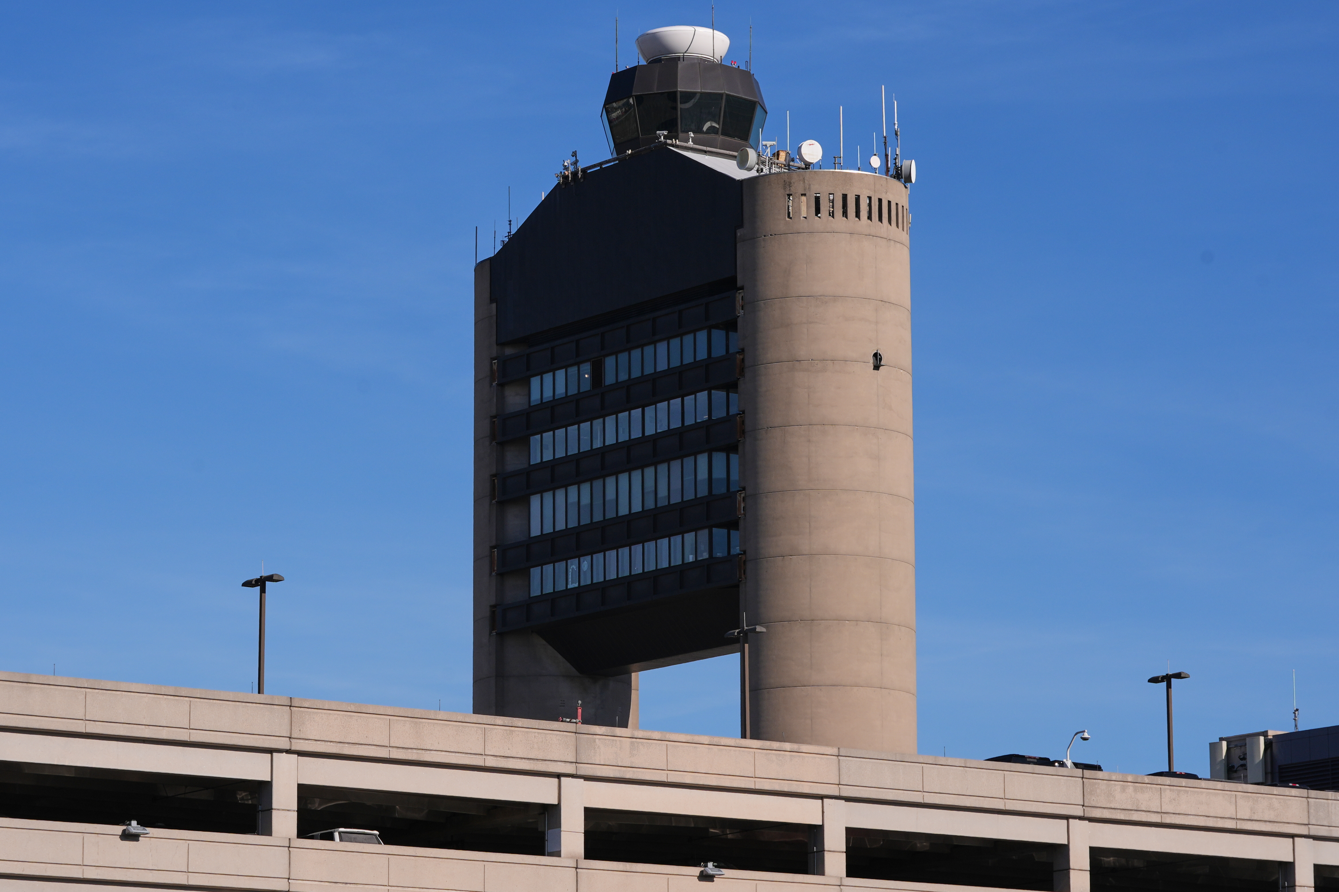 Jets were 300 feet apart in Boston close call that forced Delta flight to abort landing, expert says