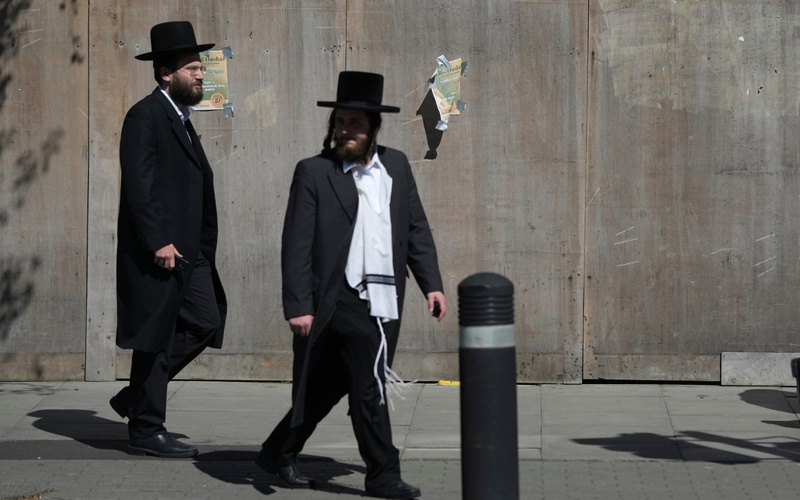British authorities charge man with attempted murder after Jewish men stabbed