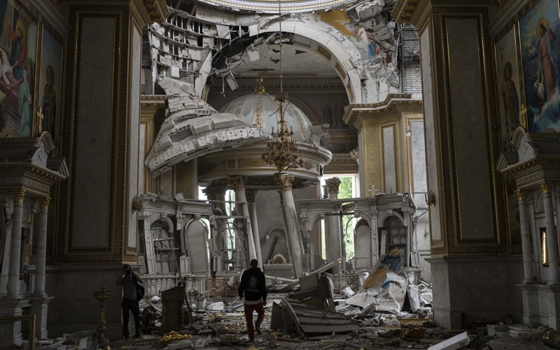 As war in Ukraine continues, Christians suffer as targets of Russian military