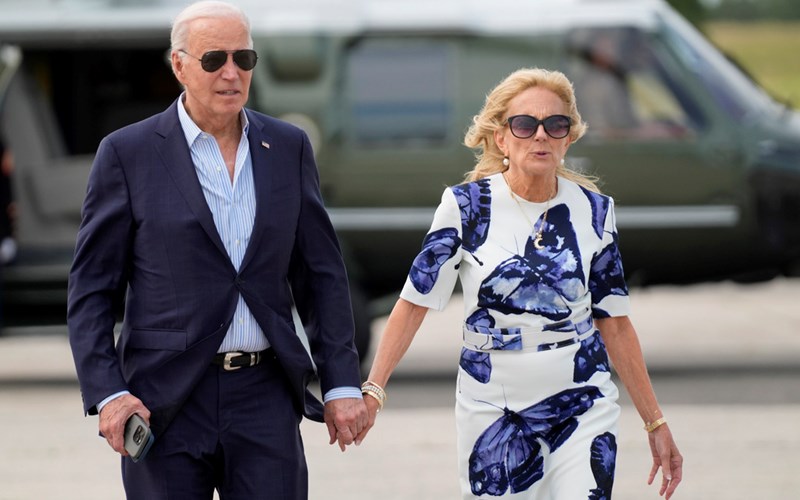 Biden family urges him to stay in the race