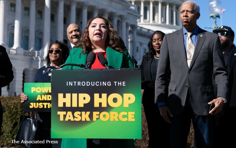 Loyalty conflict should keep Ramirez out of Congress, GOP leader says