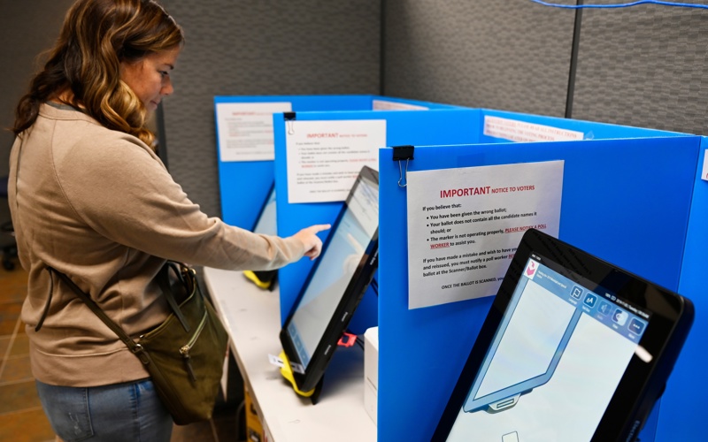 Georgia's vote-counting method will soon be banned. Lawmakers will try to find a fix this week