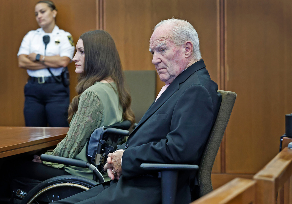 Judge in Lindsay Clancy case declares a mistrial after jury fails to come to unanimous decision