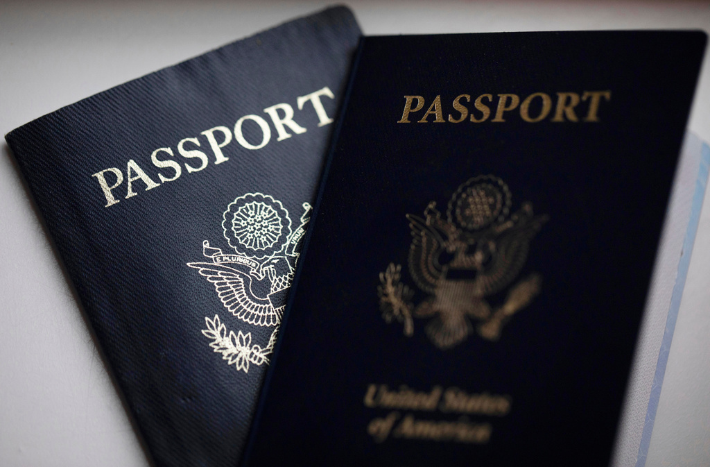 US will start revoking passports for thousands of parents who owe child support