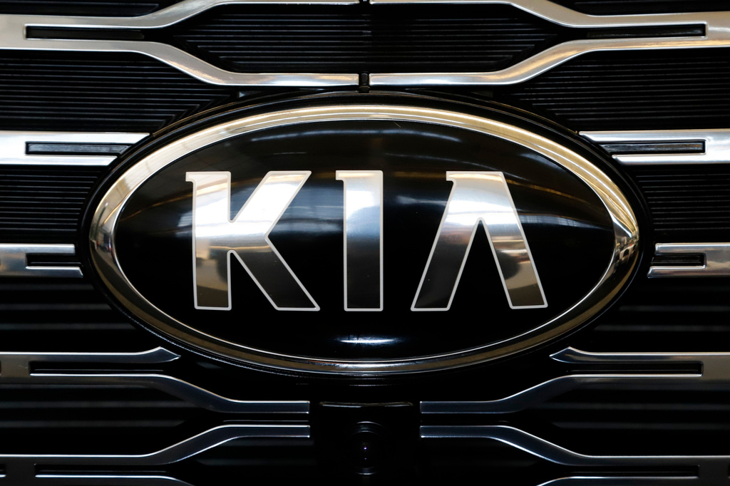 Kia launches new recall for 463,000 Telluride SUVs due to fire risk