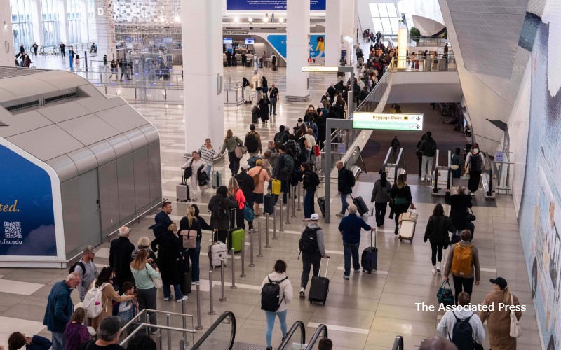 U.S. flight cancellations expected to drag on even after the government shutdown ends