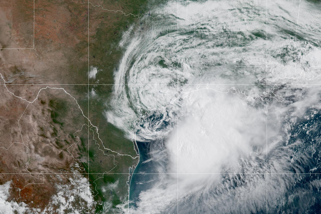Tropical Storm Arthur, first of the Atlantic season, threatens Gulf Coast
