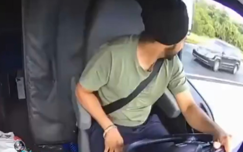 Politics are responsible for California's revocation of driver's licenses to illegals