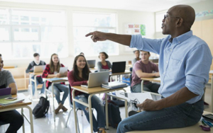 Abbott wants Texans, not visa holders, teaching Texans