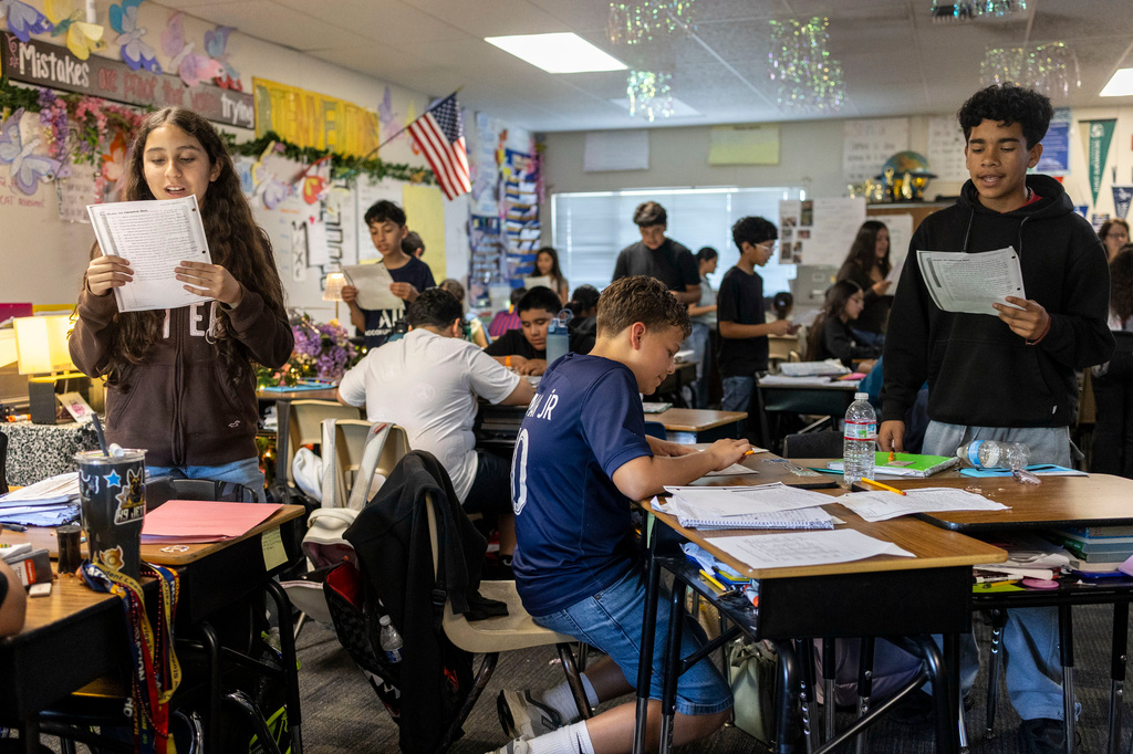 Kids are in a ‘reading recession,’ as test scores continue to decline