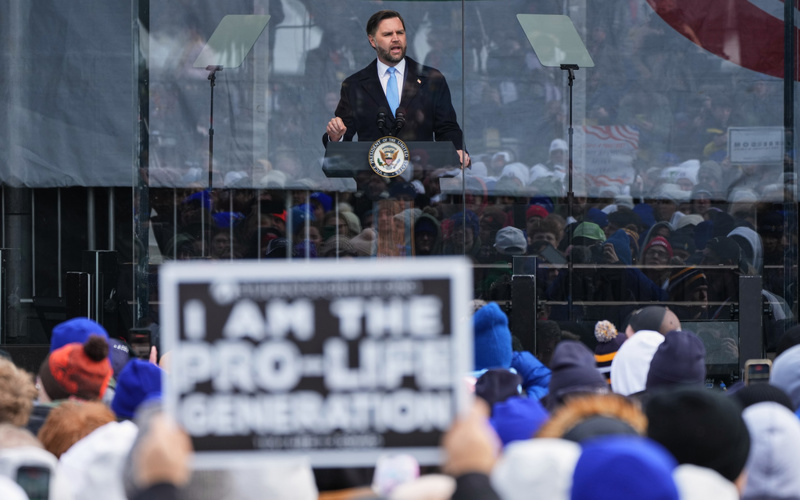 Thousands attending March for Life rally cheer V.P. Vance for his pro-life message