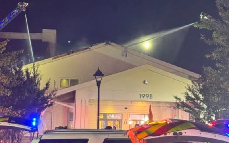 A small miracle: Blaze didn't cancel this church's praise