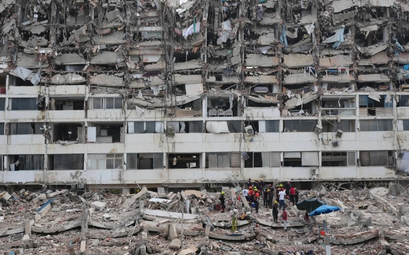 Venezuelans search more earthquake ruins as aftershock rattles rescuers in disaster zone