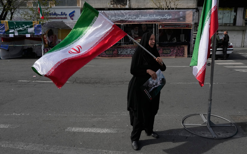 Iran threatens to 'completely' close Strait of Hormuz and hit power plants after Trump ultimatum