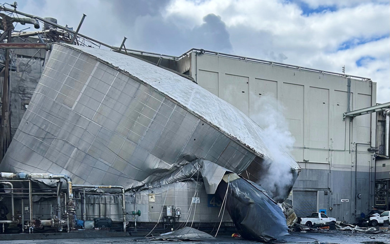 9 missing after Washington paper mill tank implosion