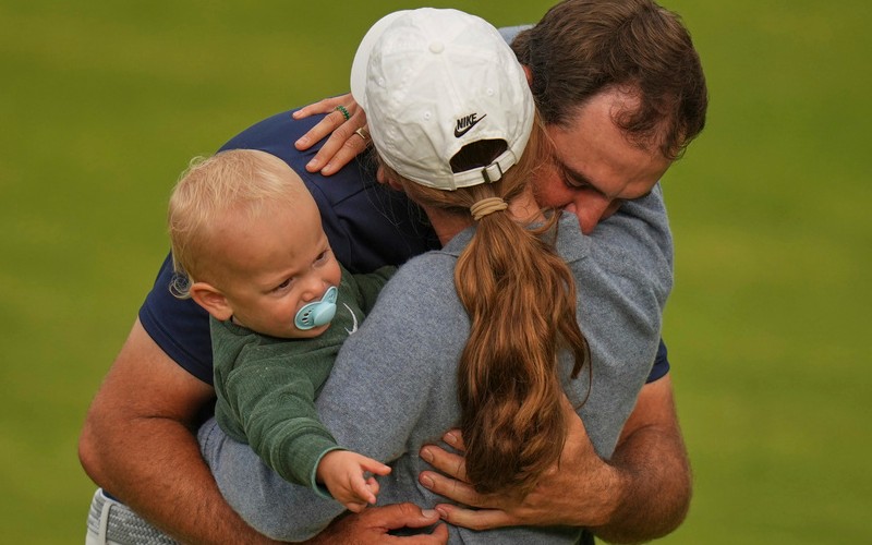 Bayless bogeys on advice for Scheffler, McFarland says