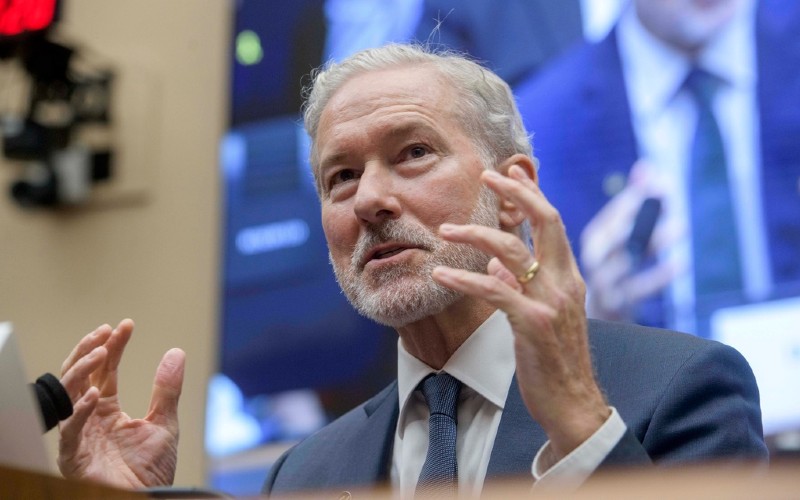 Lyons’ congressional defense of actions at Cal-Berkeley fails to impress Jewish advocates