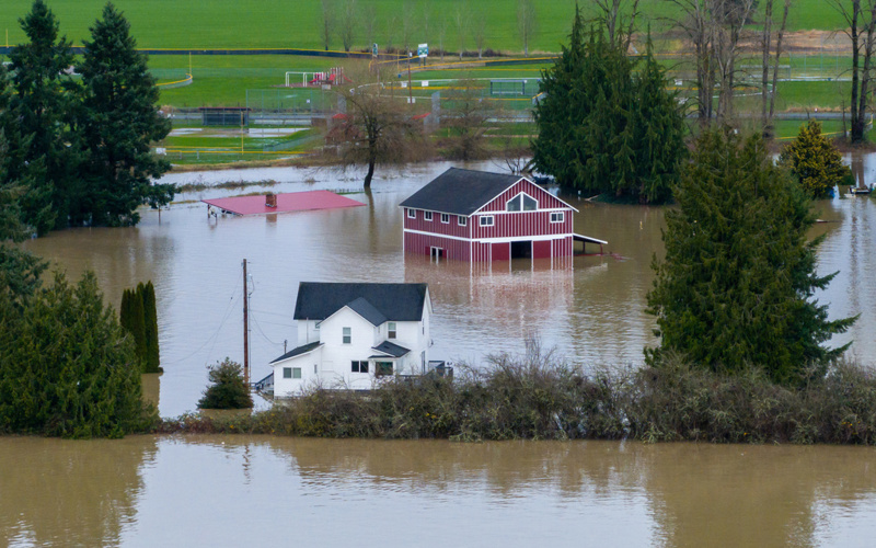 Houses washed away and families stranded in wake of historic flooding in Washington state